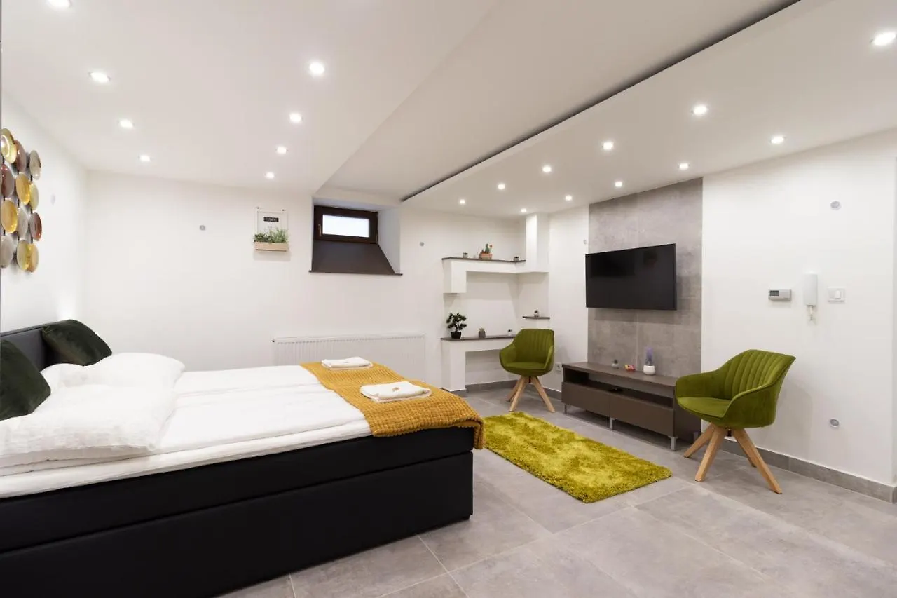 Spotlight Apartmanház Apartman Szeged