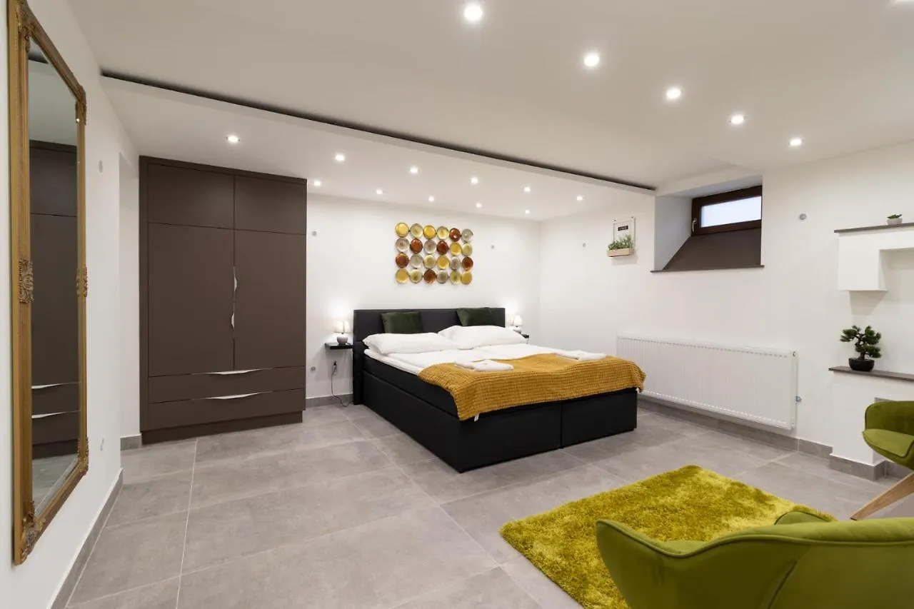 Spotlight Apartmanház Apartman Szeged Magyarország
