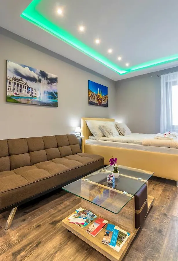Spotlight Apartmanház Apartman Szeged